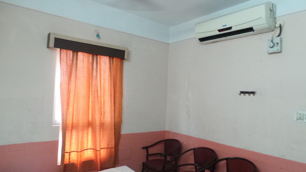 M.P.M. Guest House Pondicherry Exterior photo
